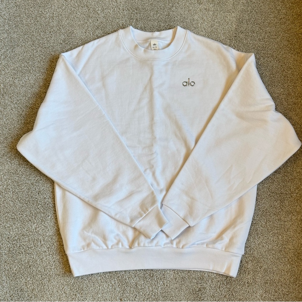 Alo white pullover sweatshirt size XS